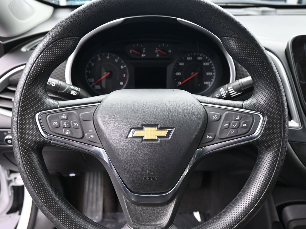Used 2024 Chevrolet Malibu LS image 14
