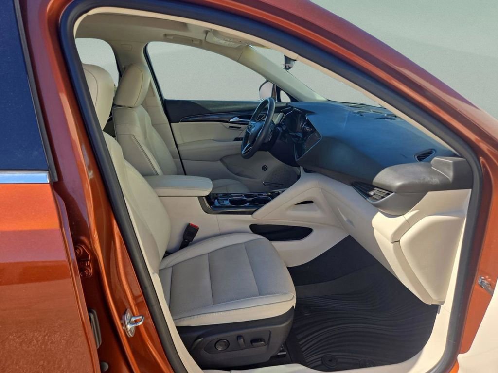 Used 2021 Buick Envision Essence w/ Technology Package I image 16