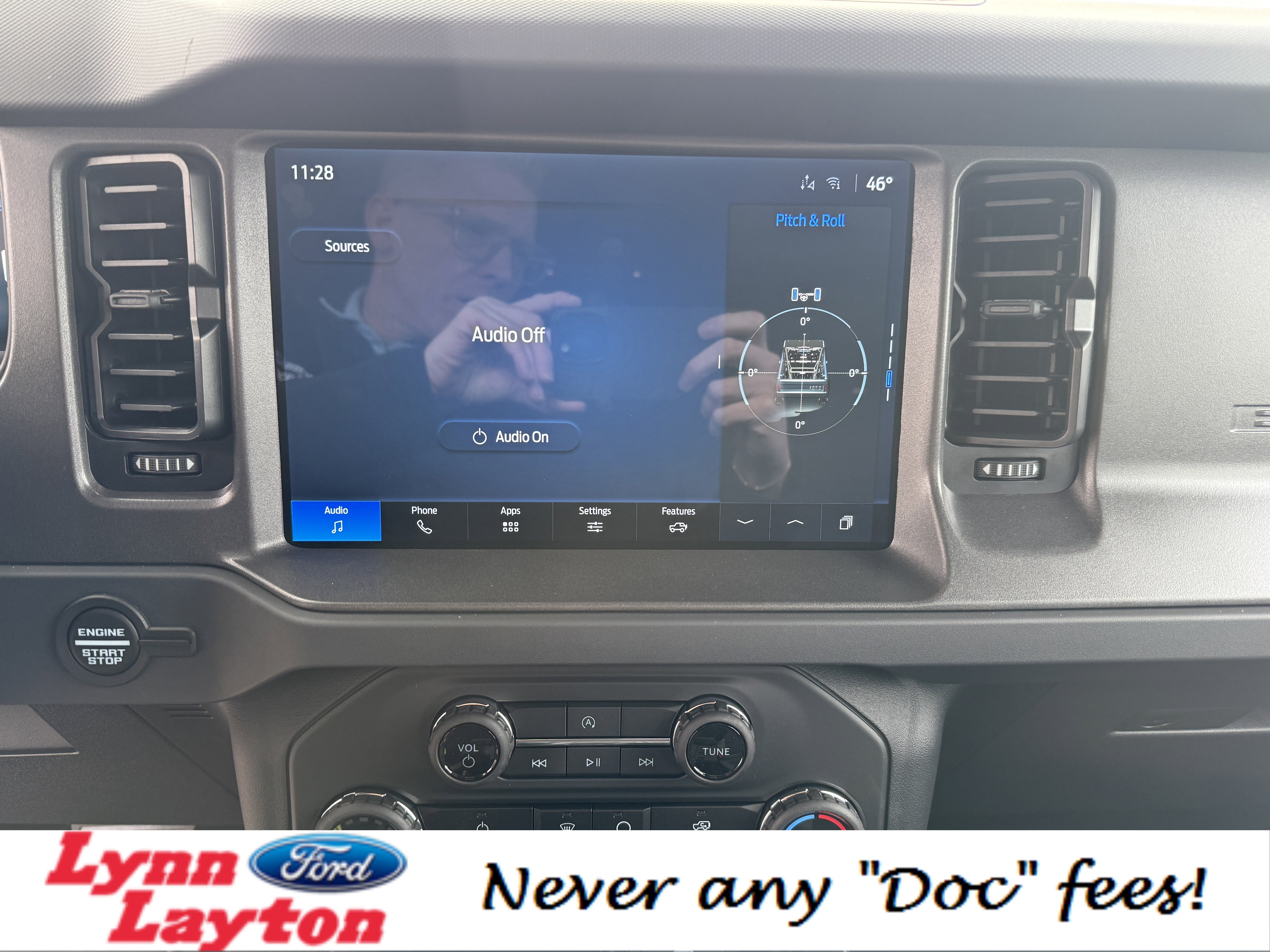 New 2025 Ford Bronco 4-Door image 14