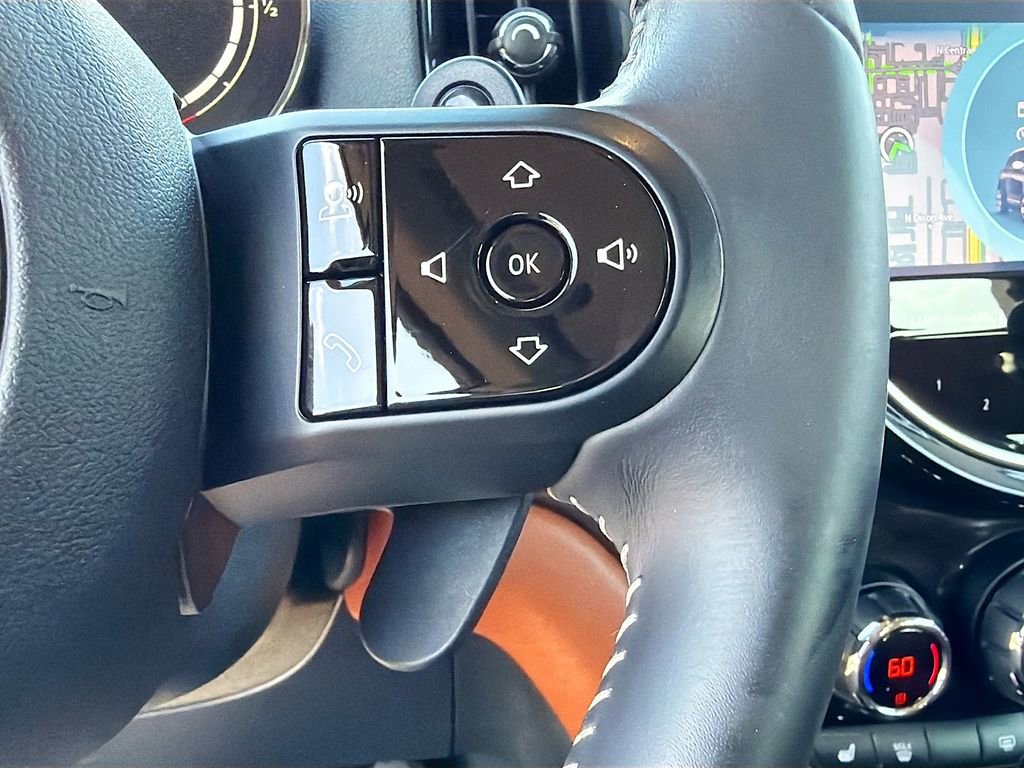 Used 2024 MINI Cooper Countryman S w/ Premium Package image 38