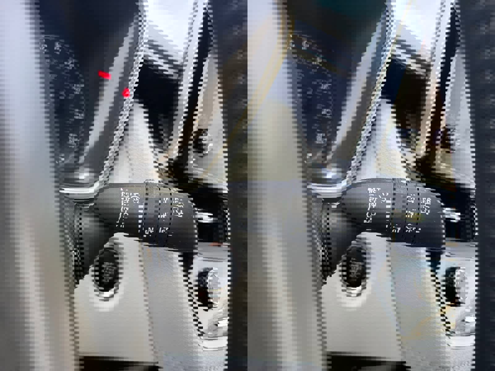 Used 2023 Toyota Corolla SE image 15