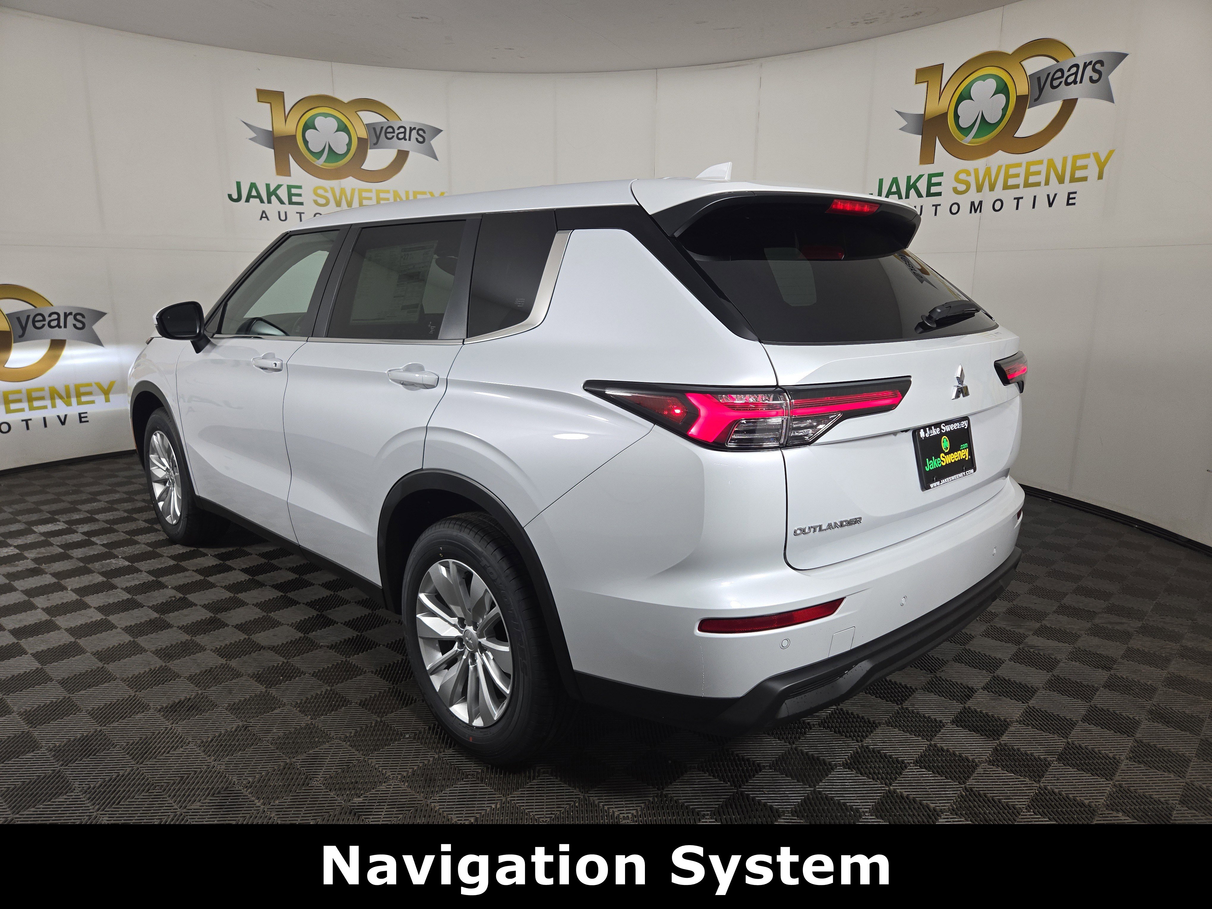 New 2026 Mitsubishi Outlander ES AWD/4WD image 5