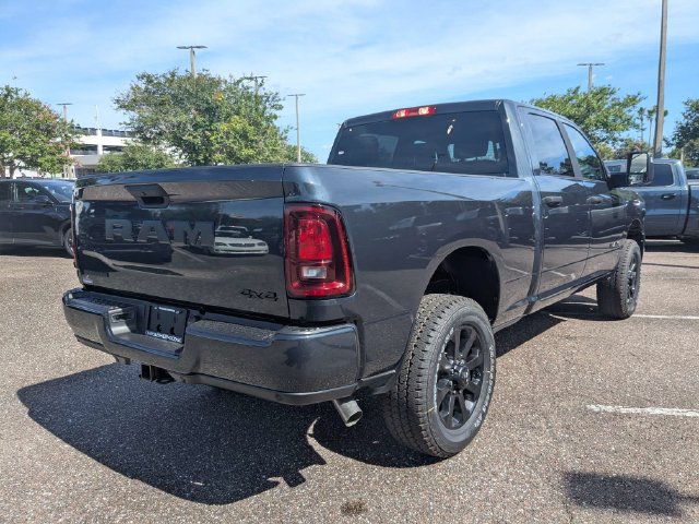 New 2026 RAM 2500 Big Horn AWD/4WD image 4