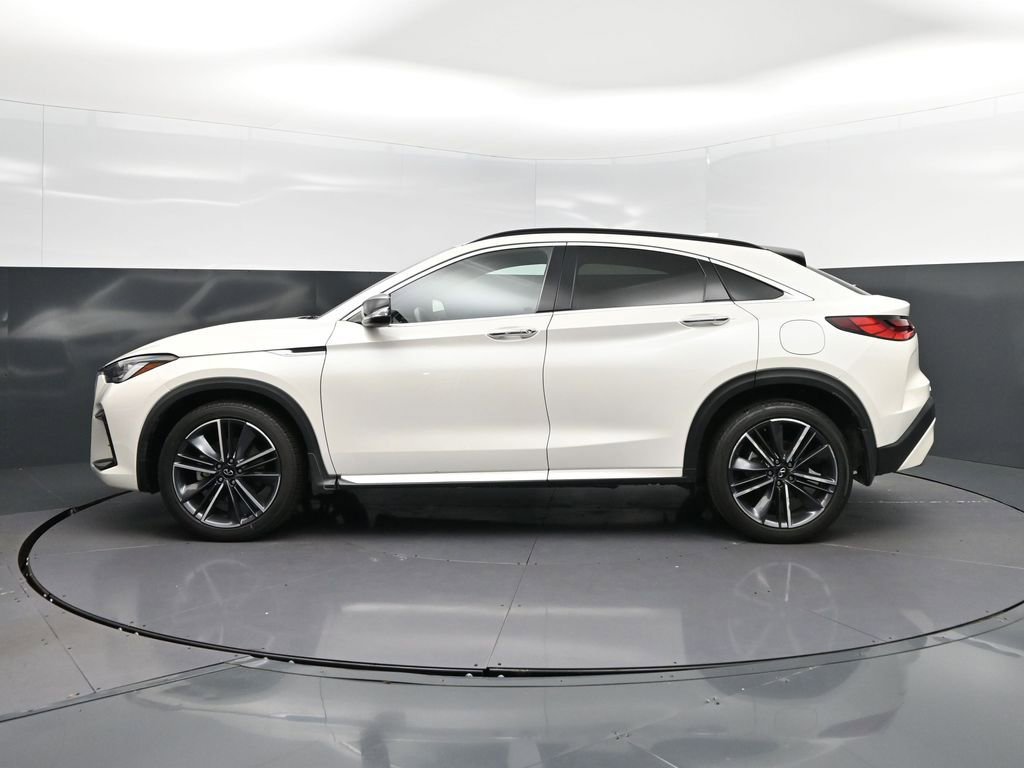 Used 2023 INFINITI QX55 Luxe w/ Cargo Package image 4