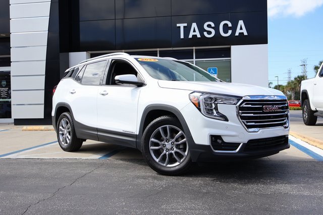 Used 2022 GMC Terrain SLT w/ Infotainment Package II