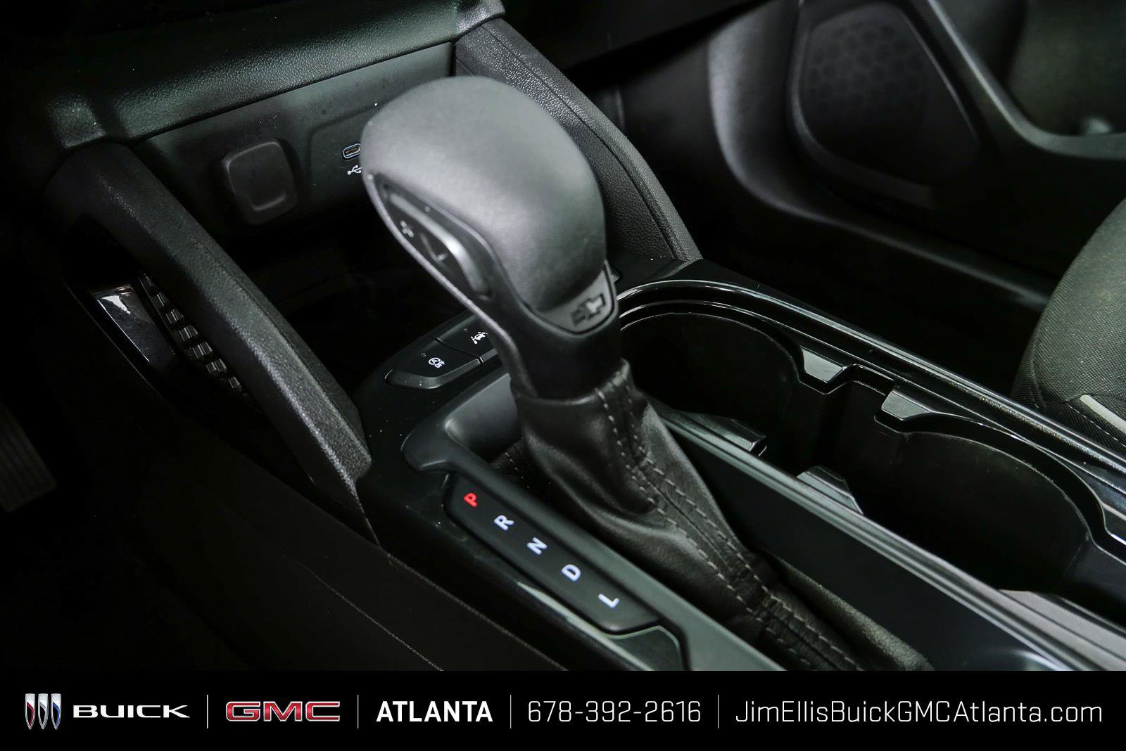 Used 2025 Chevrolet TrailBlazer LT AWD/4WD image 16