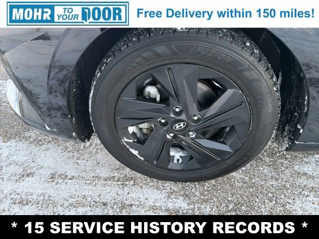 Used 2021 Hyundai Elantra SEL image 9