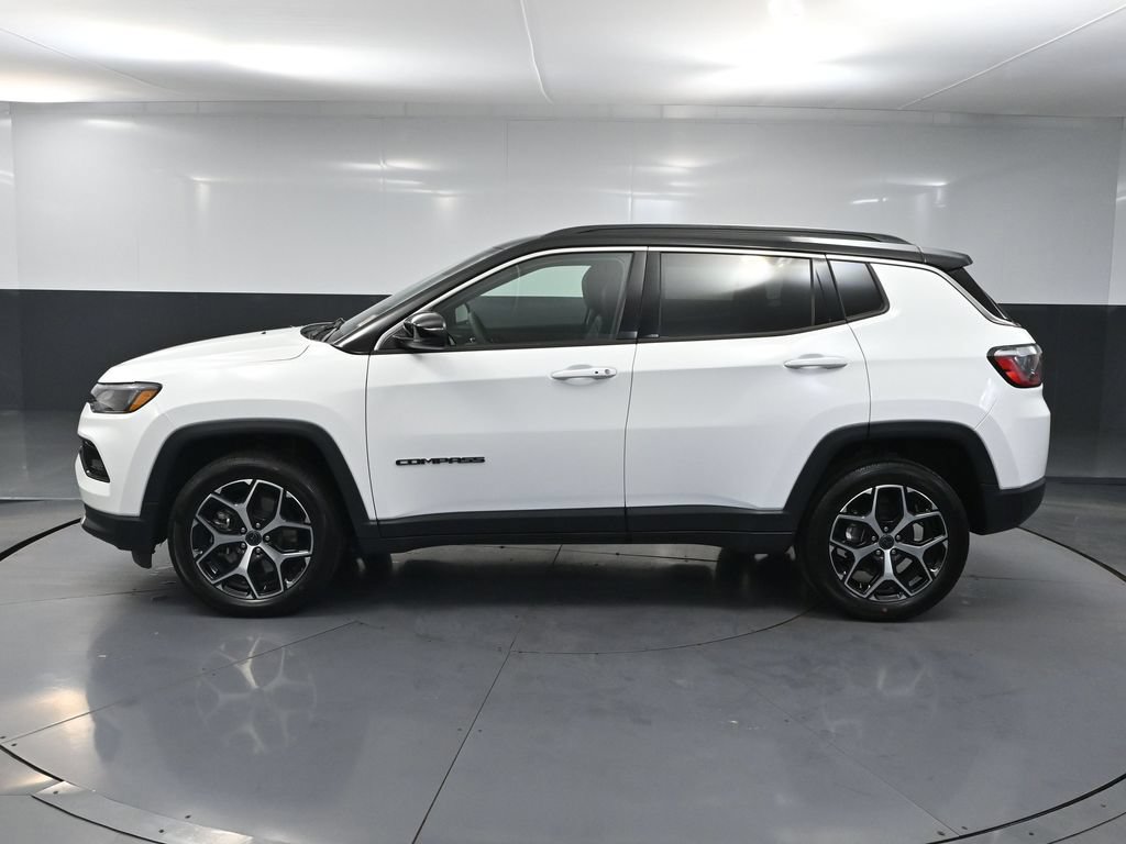 Used 2026 Jeep Compass Limited AWD/4WD image 7