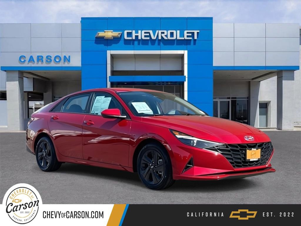 Used 2022 Hyundai Elantra SEL image 1