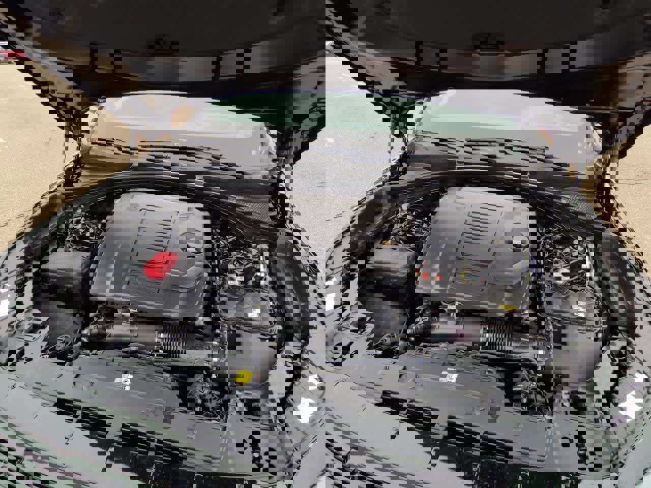 New 2026 Land Rover Range Rover Velar Dynamic SE AWD/4WD image 14