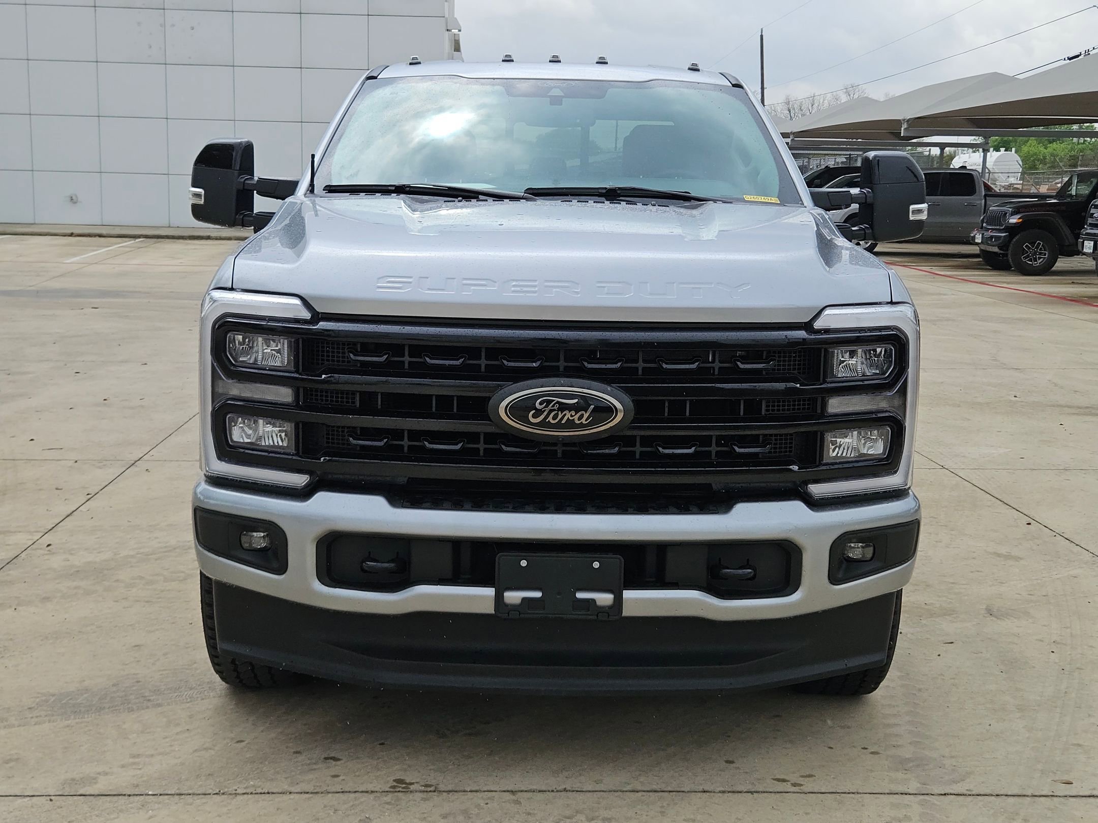 Used 2024 Ford F250 Lariat w/ Black Appearance Package image 8