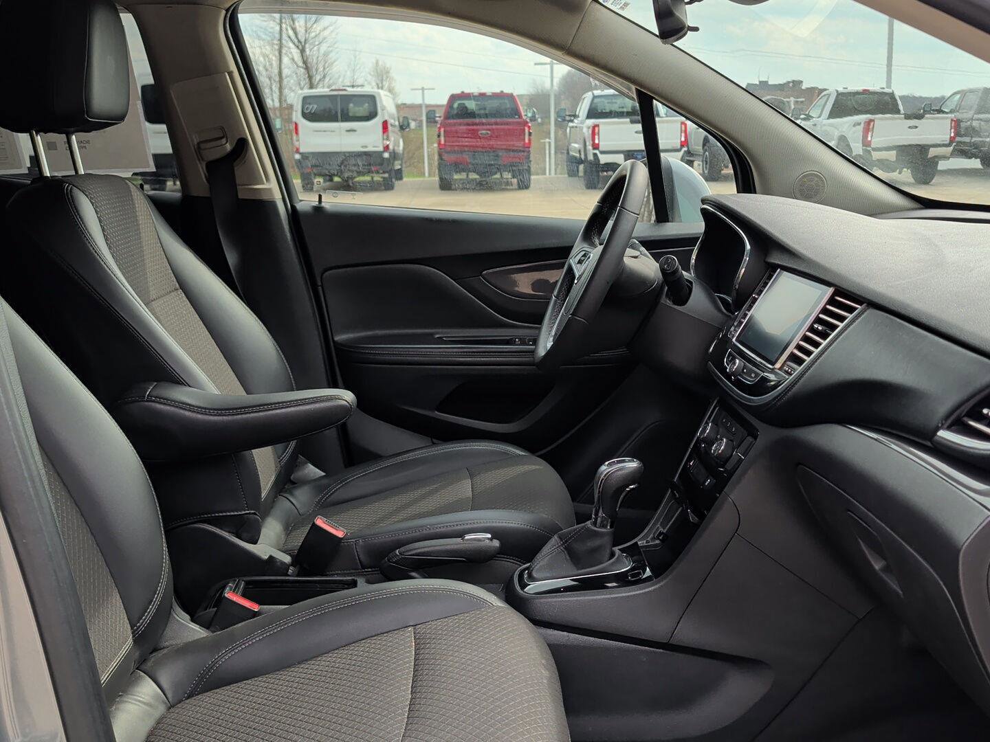 Used 2019 Buick Encore Preferred FWD image 28