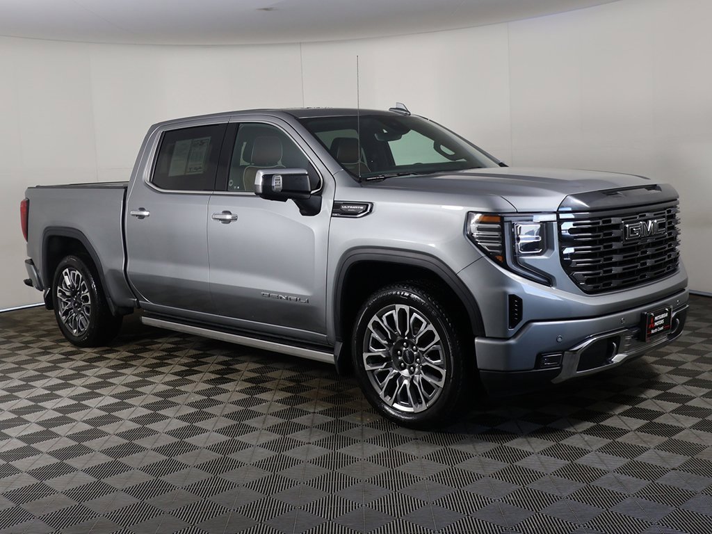 Used 2023 GMC Sierra 1500 Denali Ultimate image 2