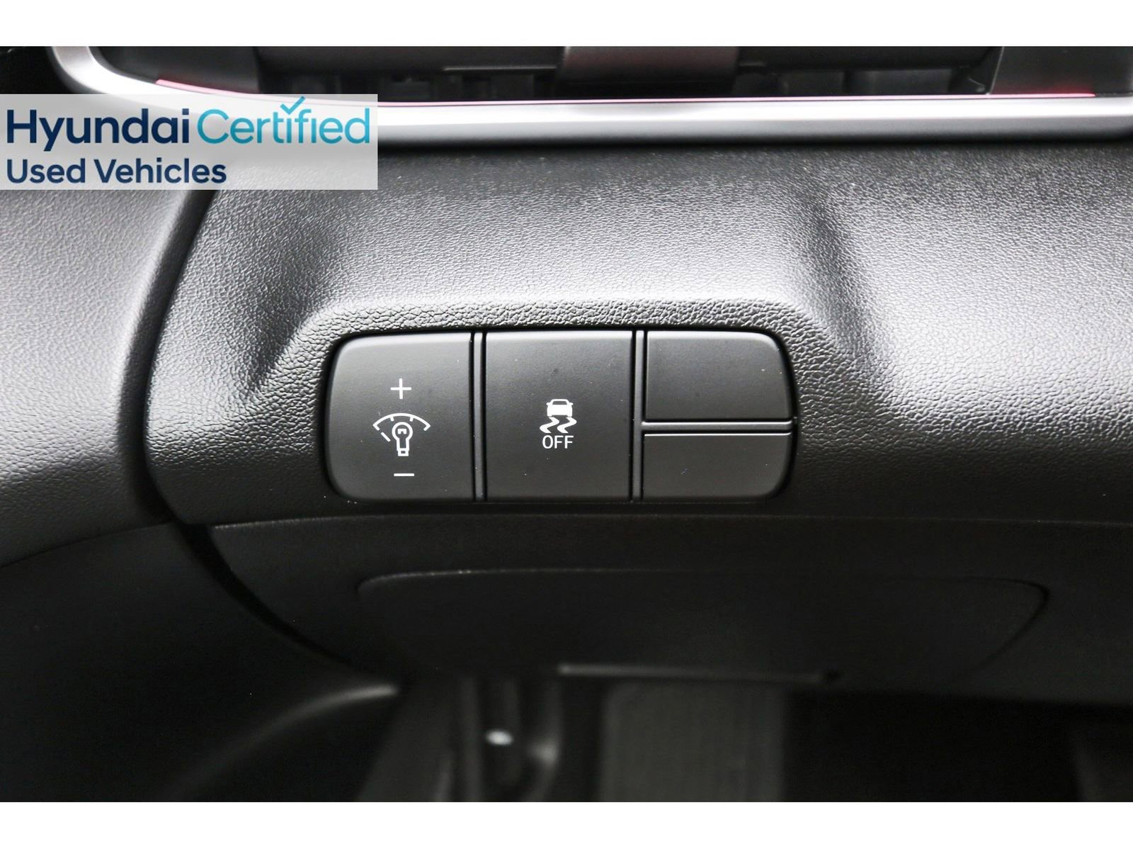 Certified 2024 Hyundai Elantra SEL FWD image 22