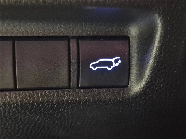 Certified 2019 Toyota RAV4 XLE Premium FWD image 15