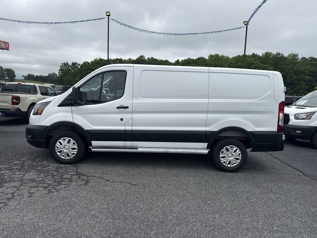 Used 2025 Ford Transit 250 Low Roof w/ Exterior Upgrade Package RWD image 4