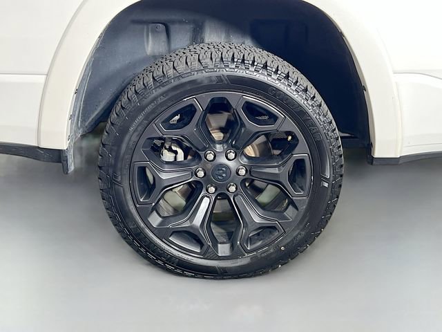 Used 2020 RAM 1500 Laramie image 36