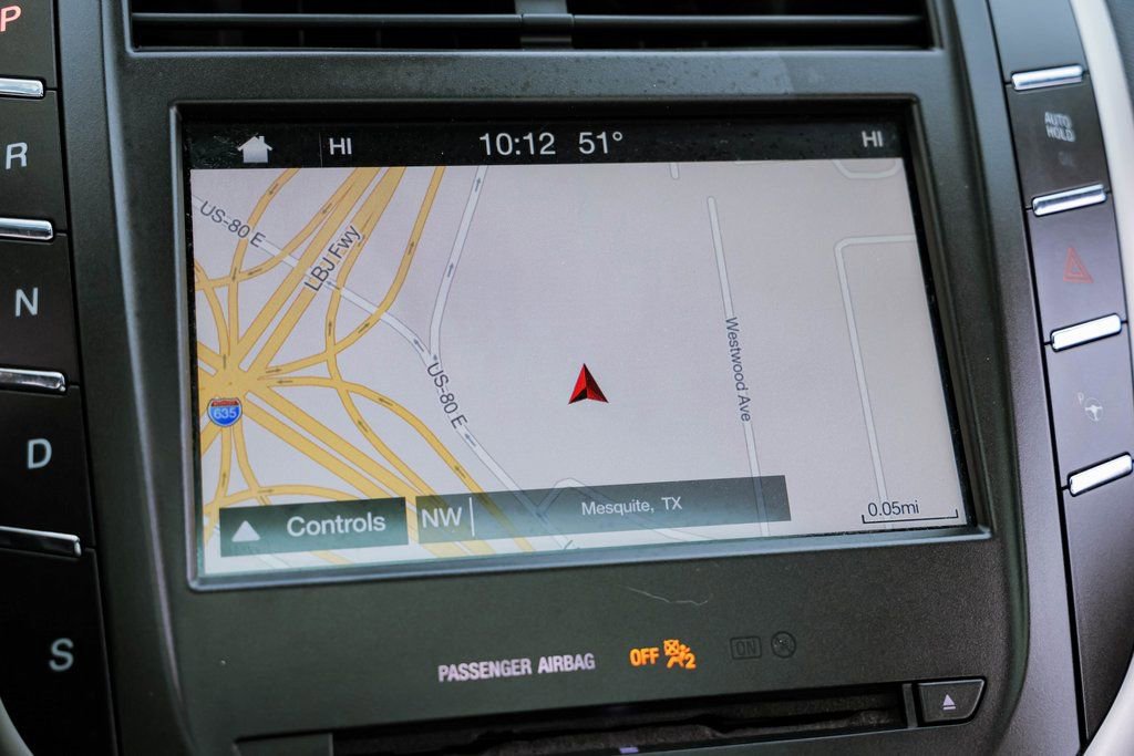 Used 2017 Lincoln MKC Reserve image 11