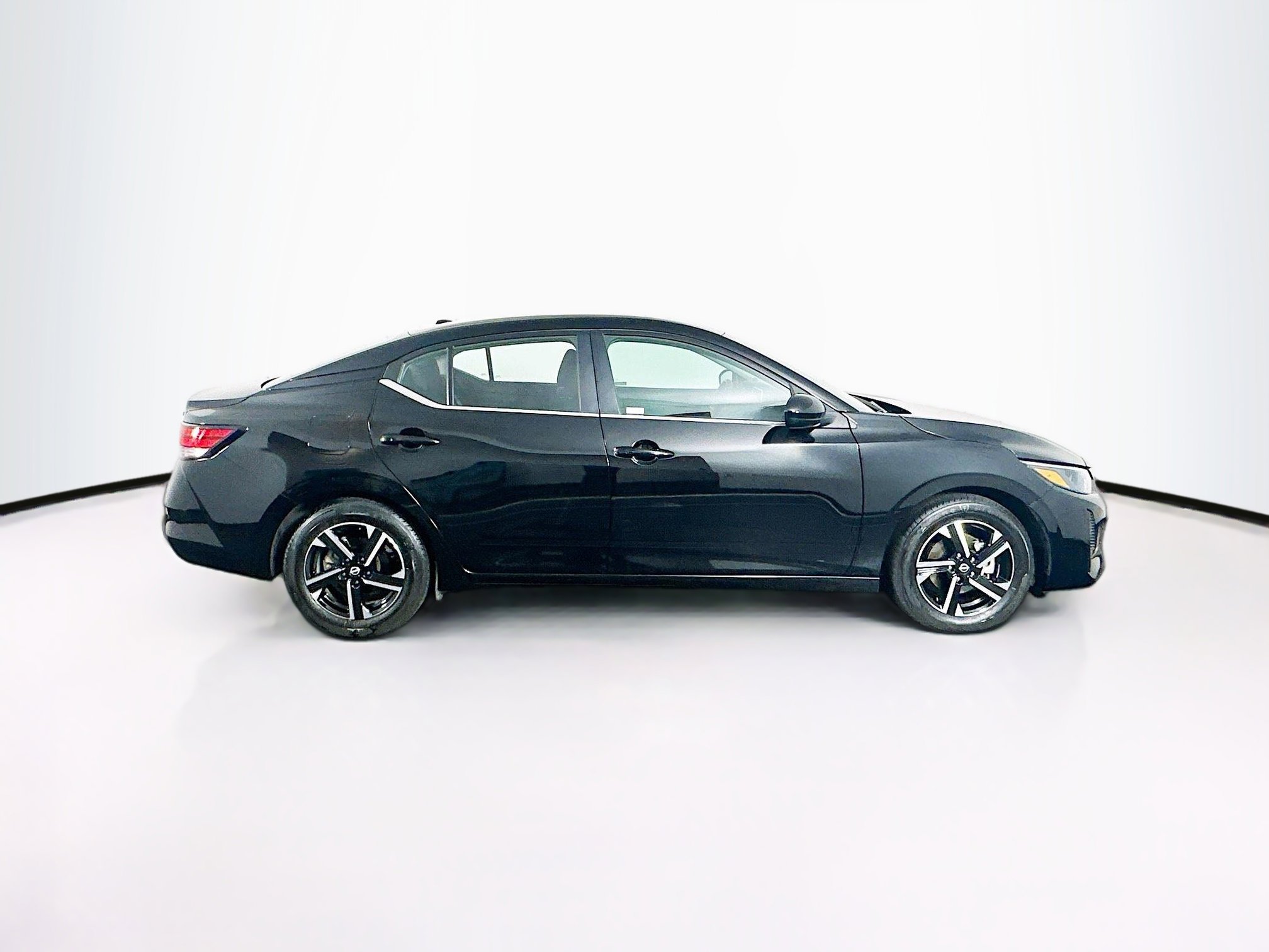 Used 2024 Nissan Sentra SV image 10