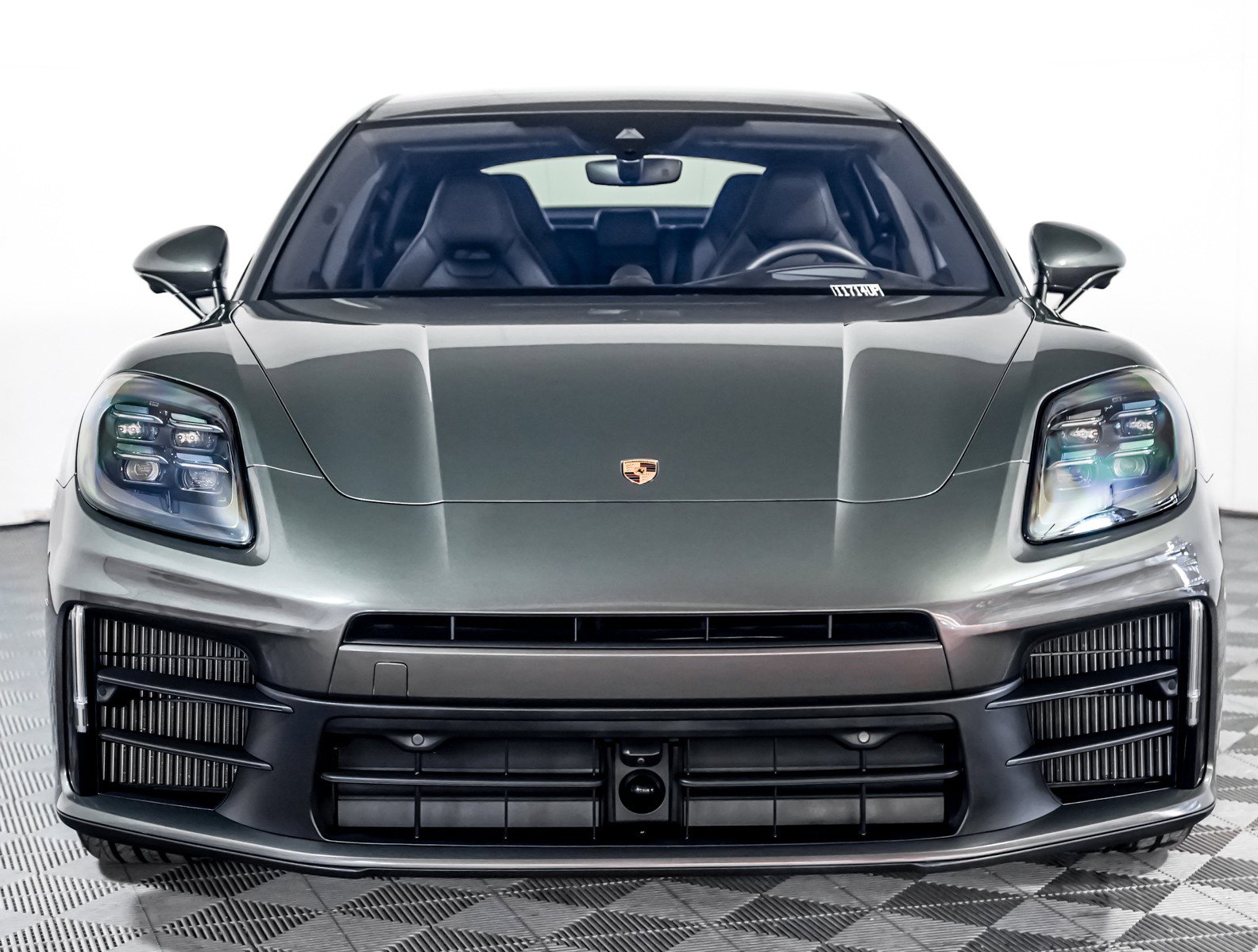 Certified 2025 Porsche Panamera 4S image 7