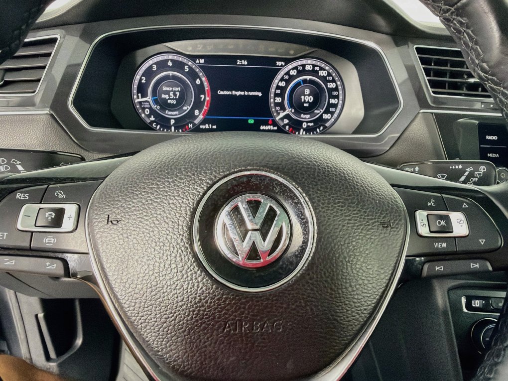 Used 2019 Volkswagen Tiguan SEL FWD image 16