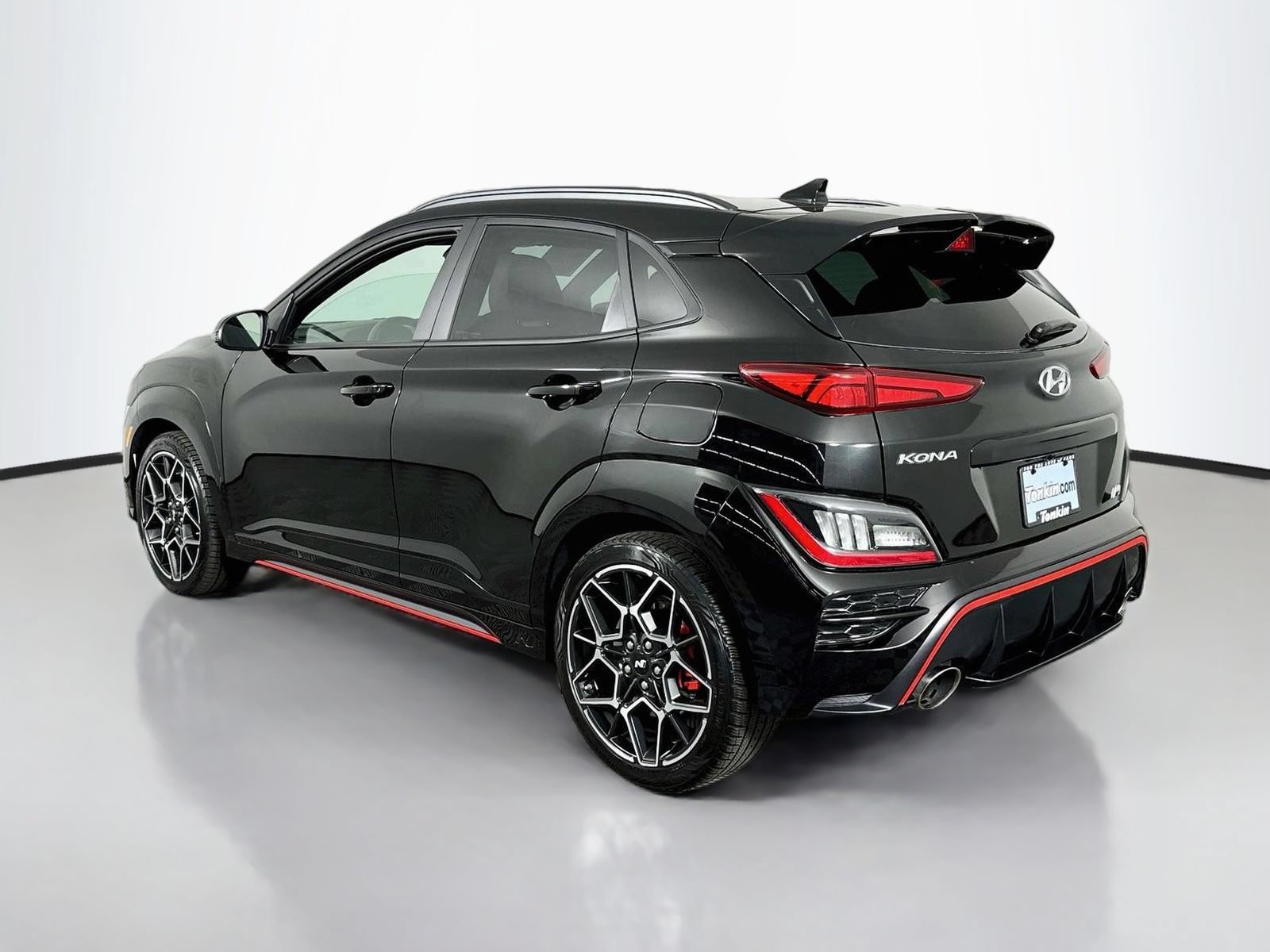 Used 2023 Hyundai Kona N w/ Cargo Package FWD image 5