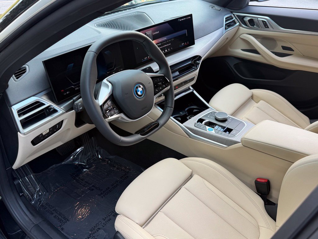 Used 2025 BMW i4 eDrive40 RWD image 24
