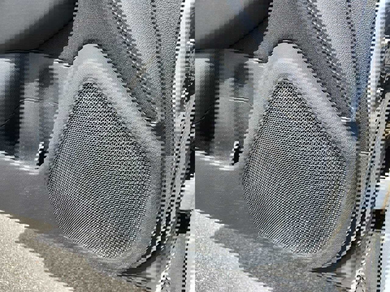 Used 2018 Subaru Outback 2.5i Premium image 24