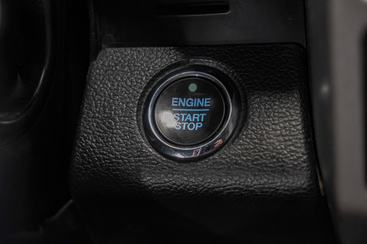 Used 2020 Ford F250 Lariat w/ Lariat Ultimate Package AWD/4WD image 21