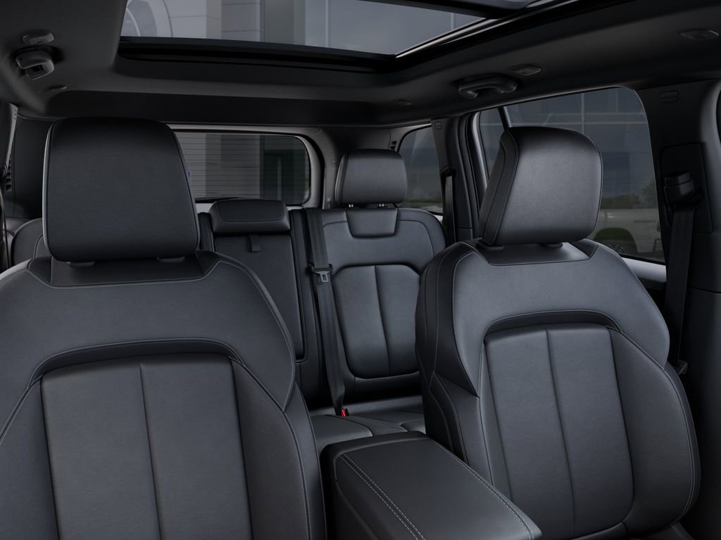 New 2025 Jeep Grand Cherokee Limited w/ Black Appearance Package image 26