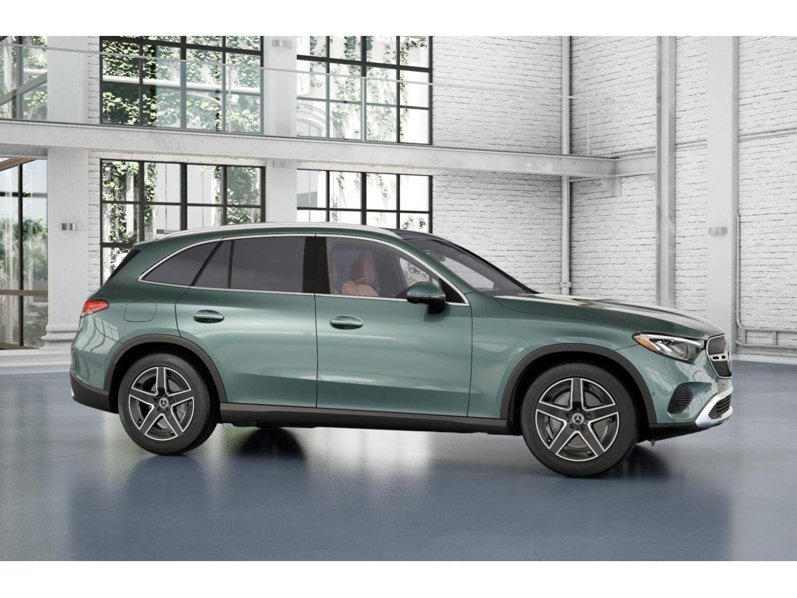 Used 2026 Mercedes-Benz GLC 300 4MATIC image 14