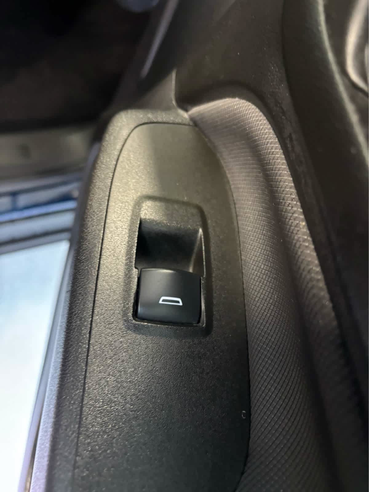 Used 2022 Chevrolet Equinox RS AWD/4WD image 41