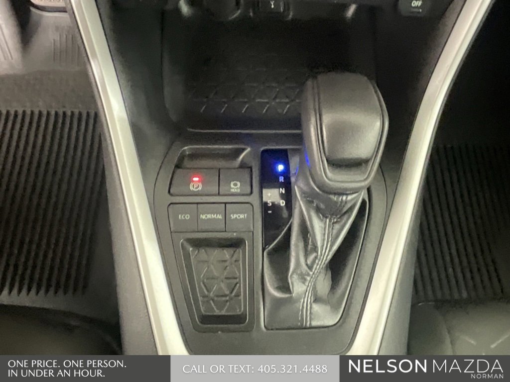 Used 2021 Toyota RAV4 XLE image 37