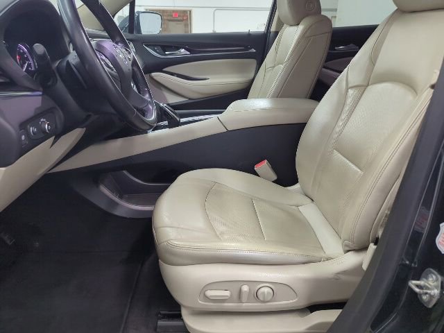 Used 2019 Buick Enclave Essence AWD/4WD image 9