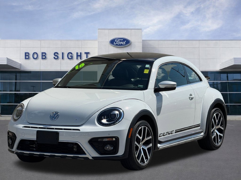 Used 2018 Volkswagen Beetle 2.0T Dune FWD image 34