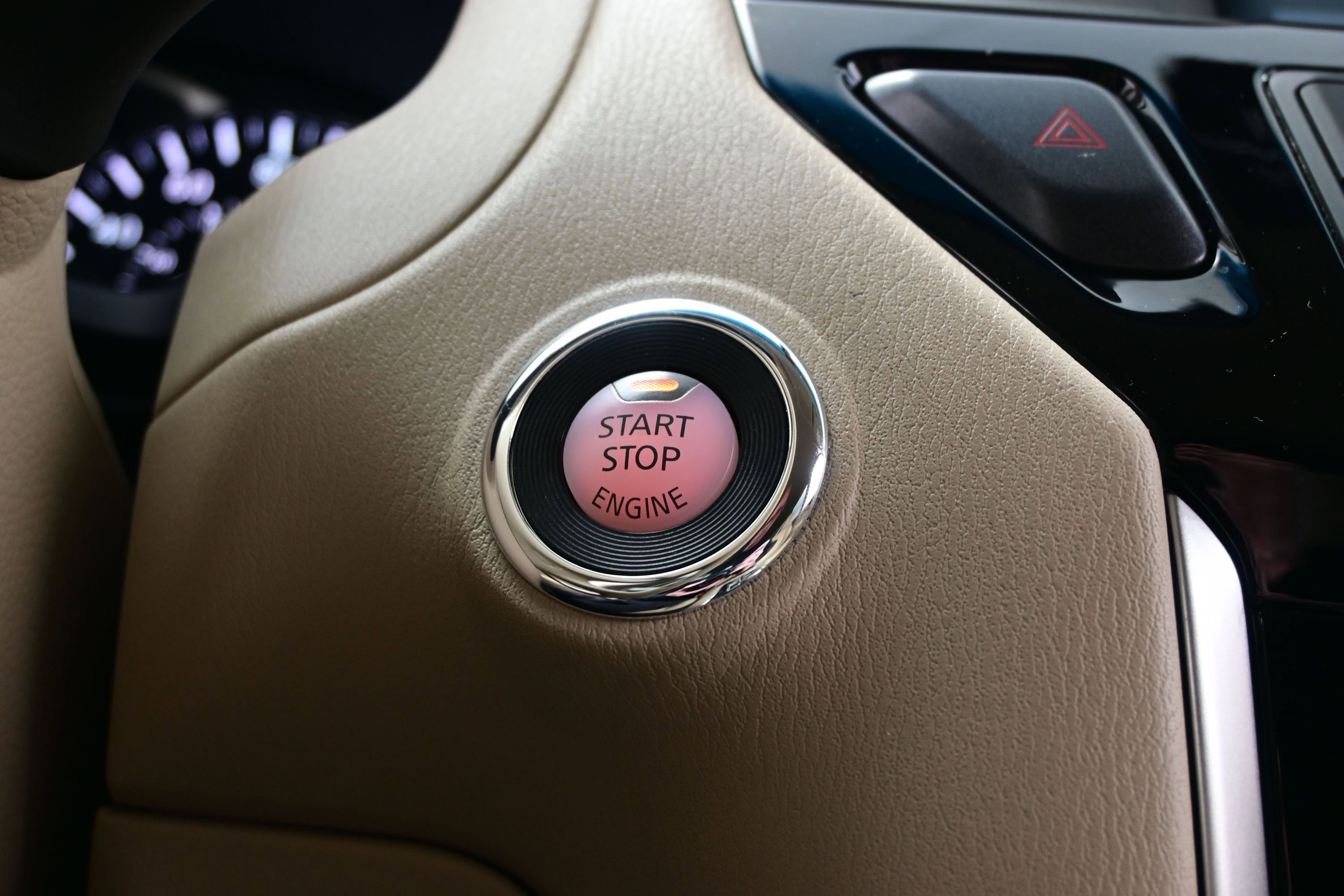 Used 2015 Nissan Pathfinder S AWD/4WD image 23
