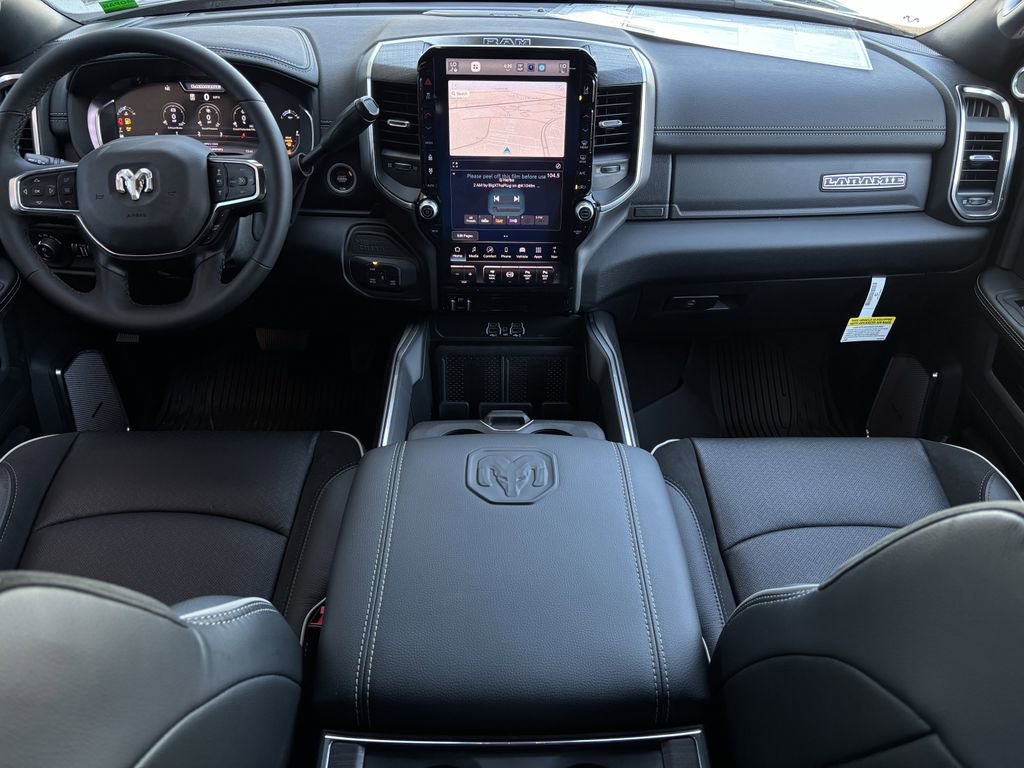New 2026 RAM 2500 Laramie AWD/4WD image 10