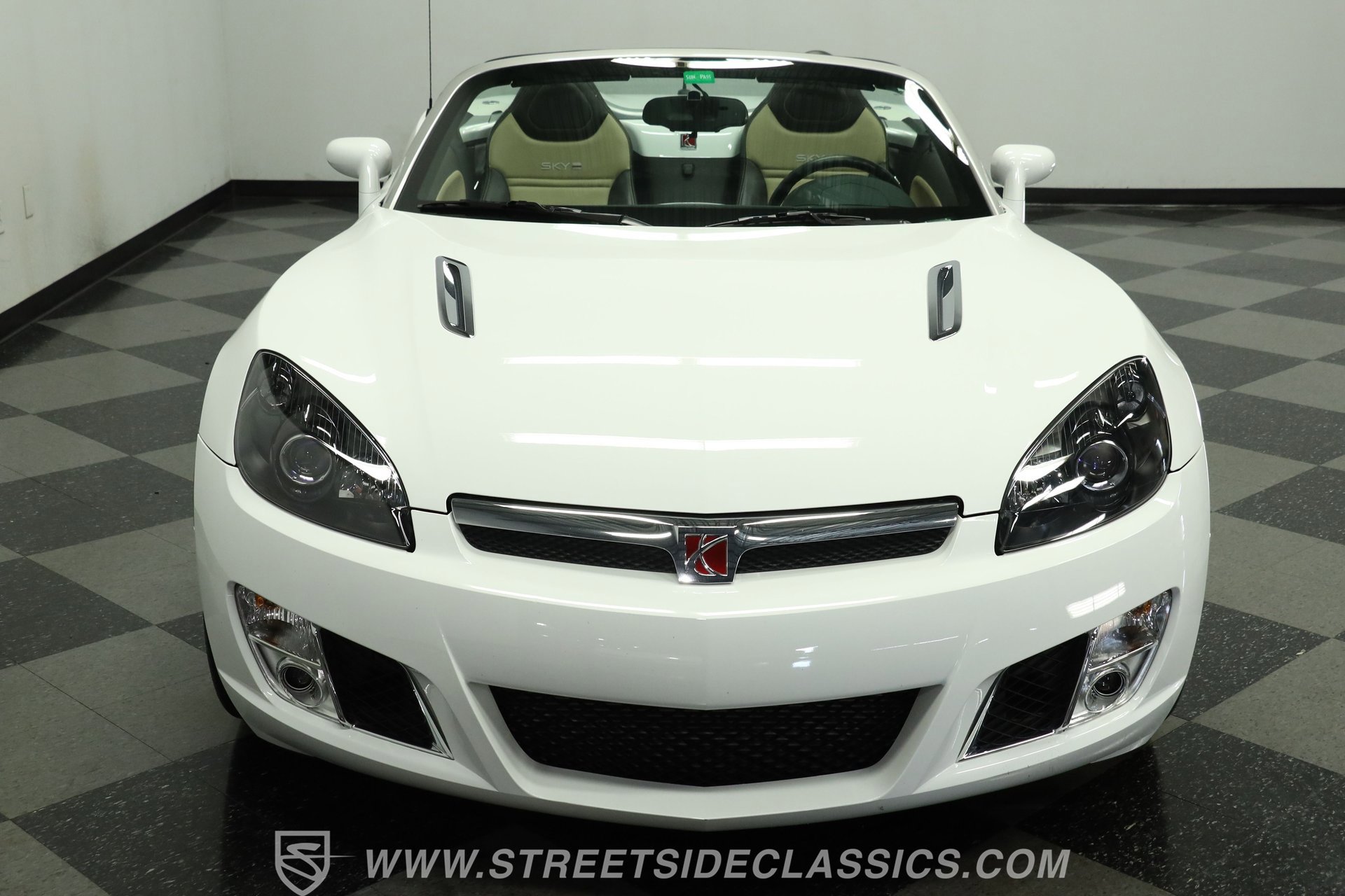 Used 2009 Saturn Sky Red Line image 16