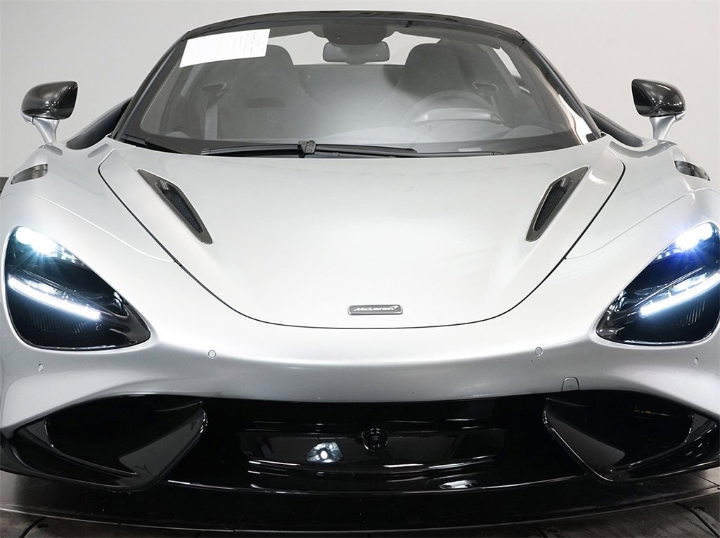 Used 2022 McLaren 765LT image 4