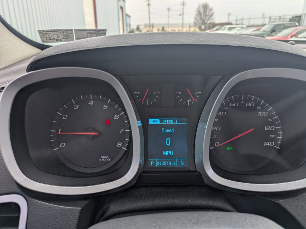 Used 2017 Chevrolet Equinox LT FWD image 15