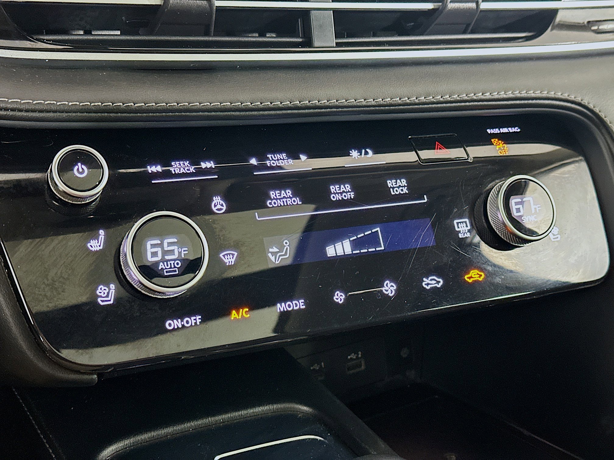 Used 2023 INFINITI QX60 Luxe w/ Cargo Package image 22