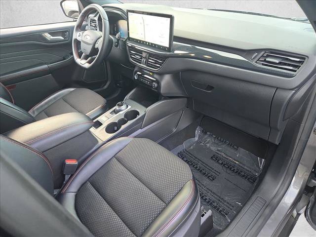Used 2024 Ford Escape ST-Line w/ Tech Pack #1 FWD image 22