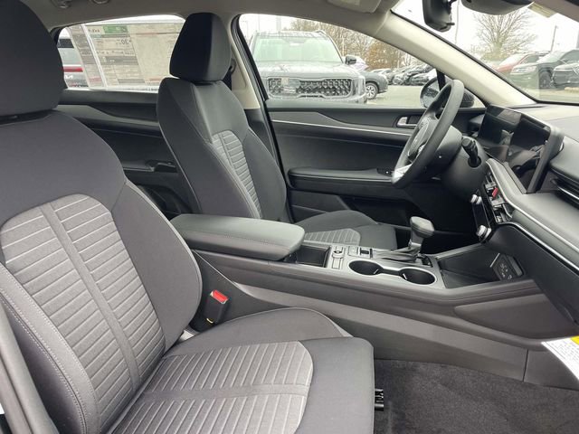 New 2026 Kia K5 LXS FWD image 18