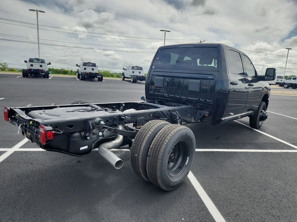 New 2026 RAM 3500 Tradesman AWD/4WD image 8
