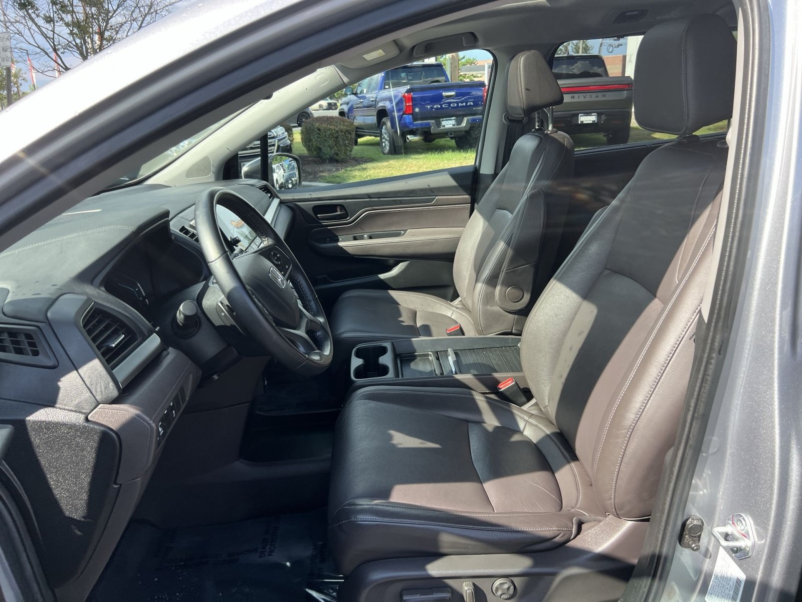 Used 2023 Honda Odyssey EX-L image 13