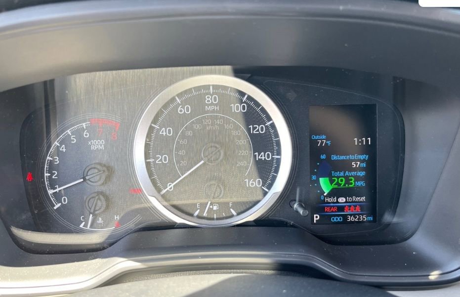 Used 2020 Toyota Corolla LE FWD image 13