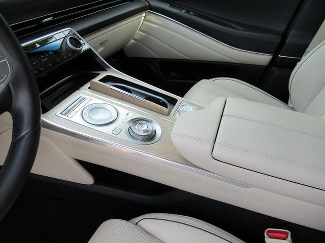 Used 2021 Genesis GV80 3.5T Advanced + w/ Advanced Package 06 image 16