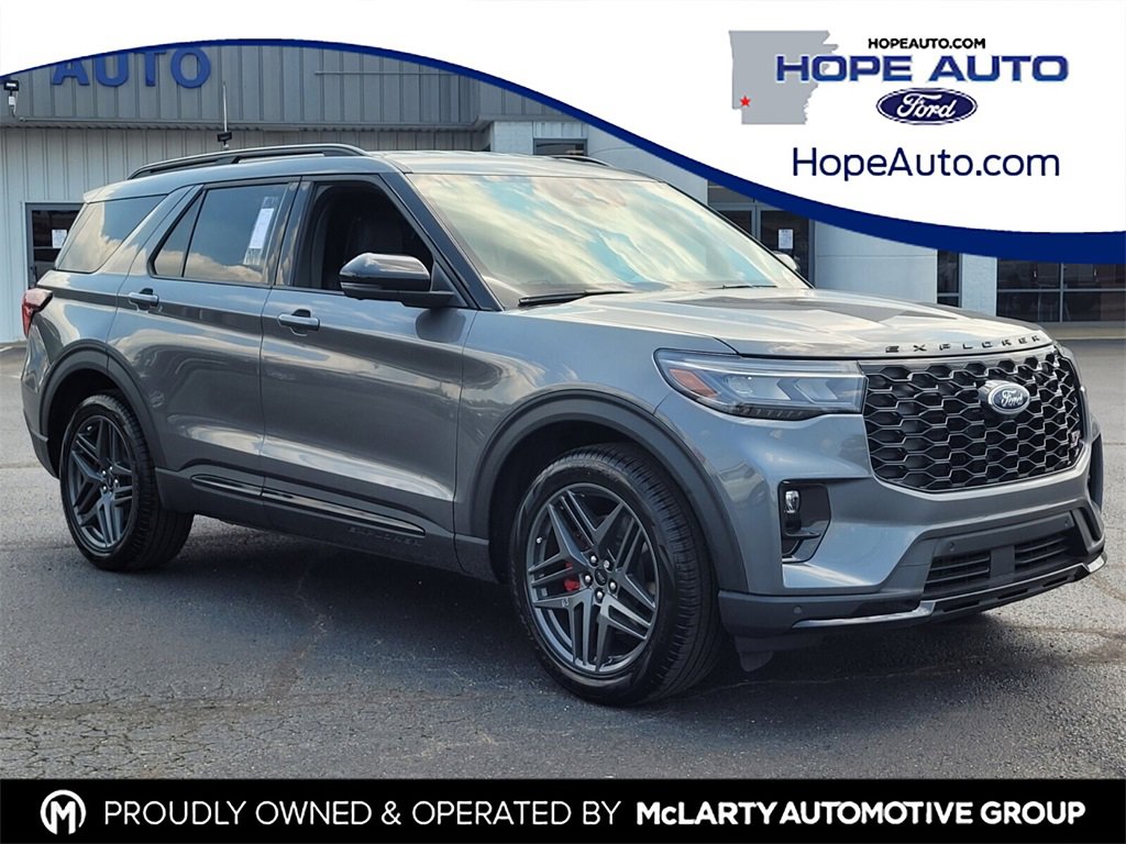 New 2025 Ford Explorer ST image 1