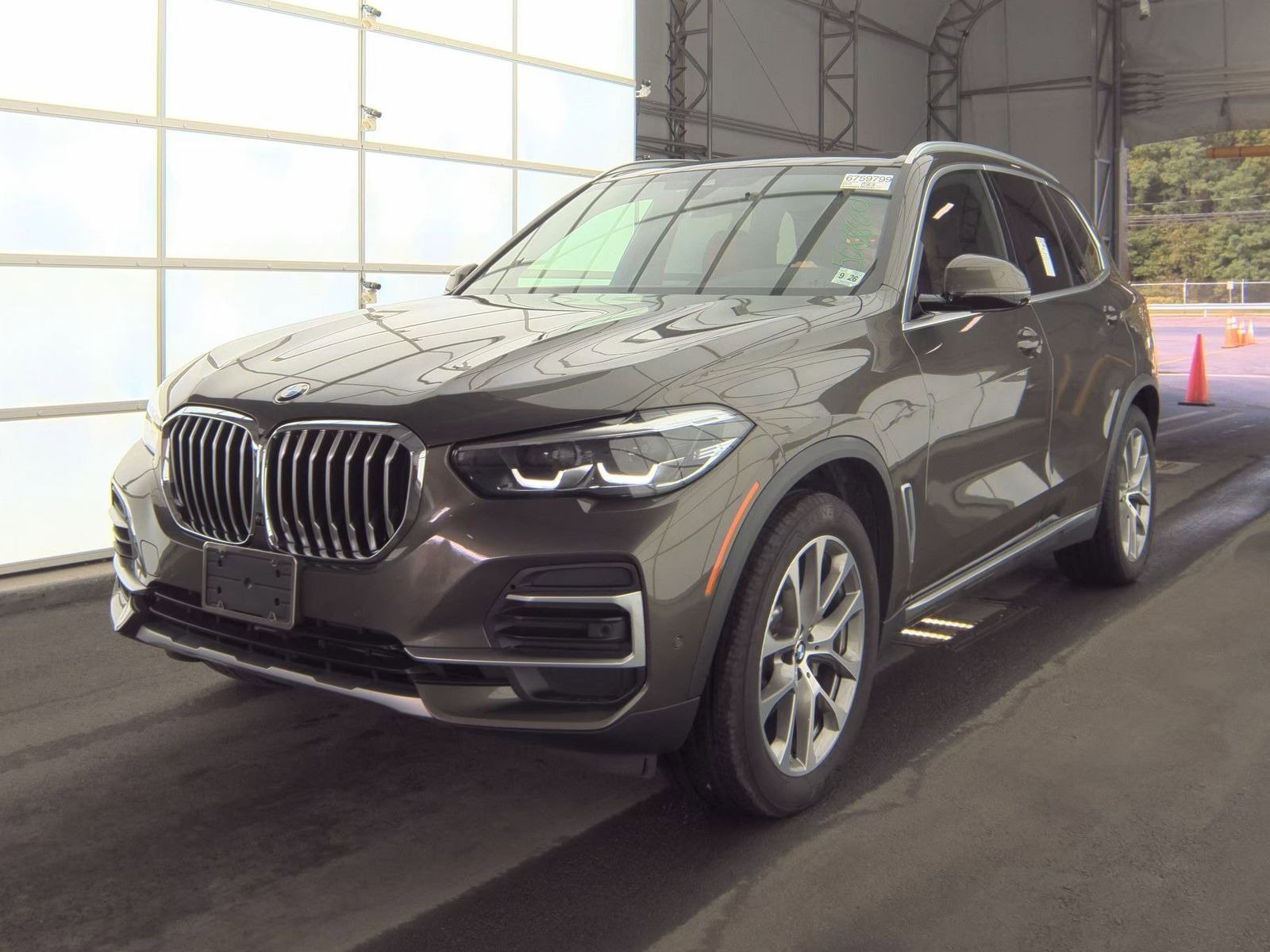 Used 2022 BMW X5 xDrive40i w/ Premium Package