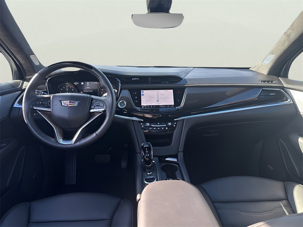 Certified 2025 Cadillac XT6 Premium Luxury w/ Platinum Package image 19